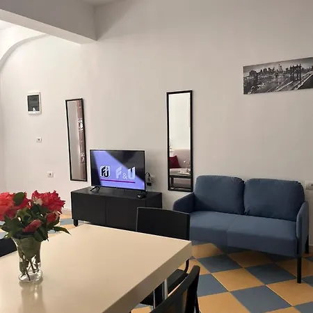 Kostas Apartment *